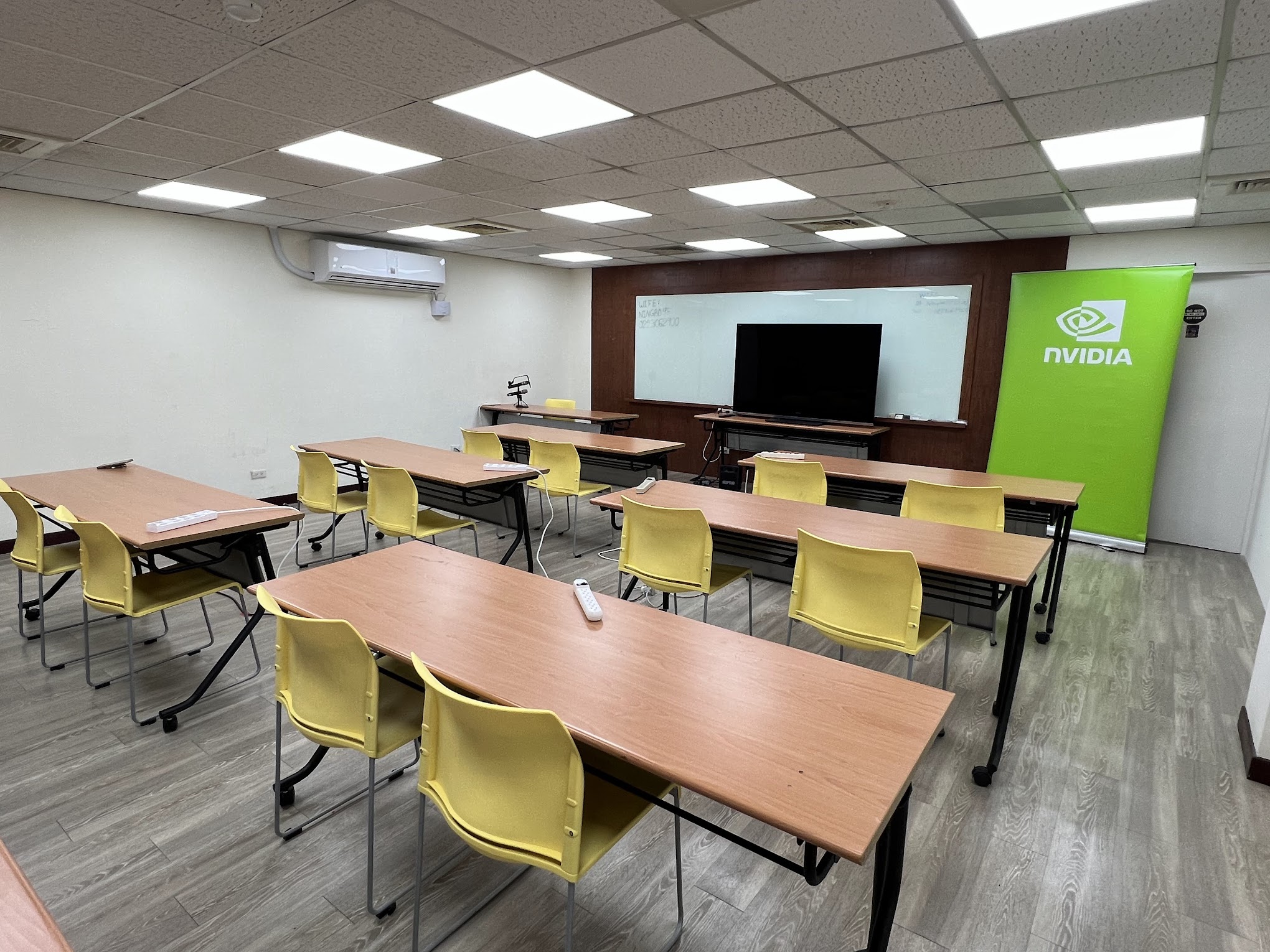 CAVEDU 實體考場照片